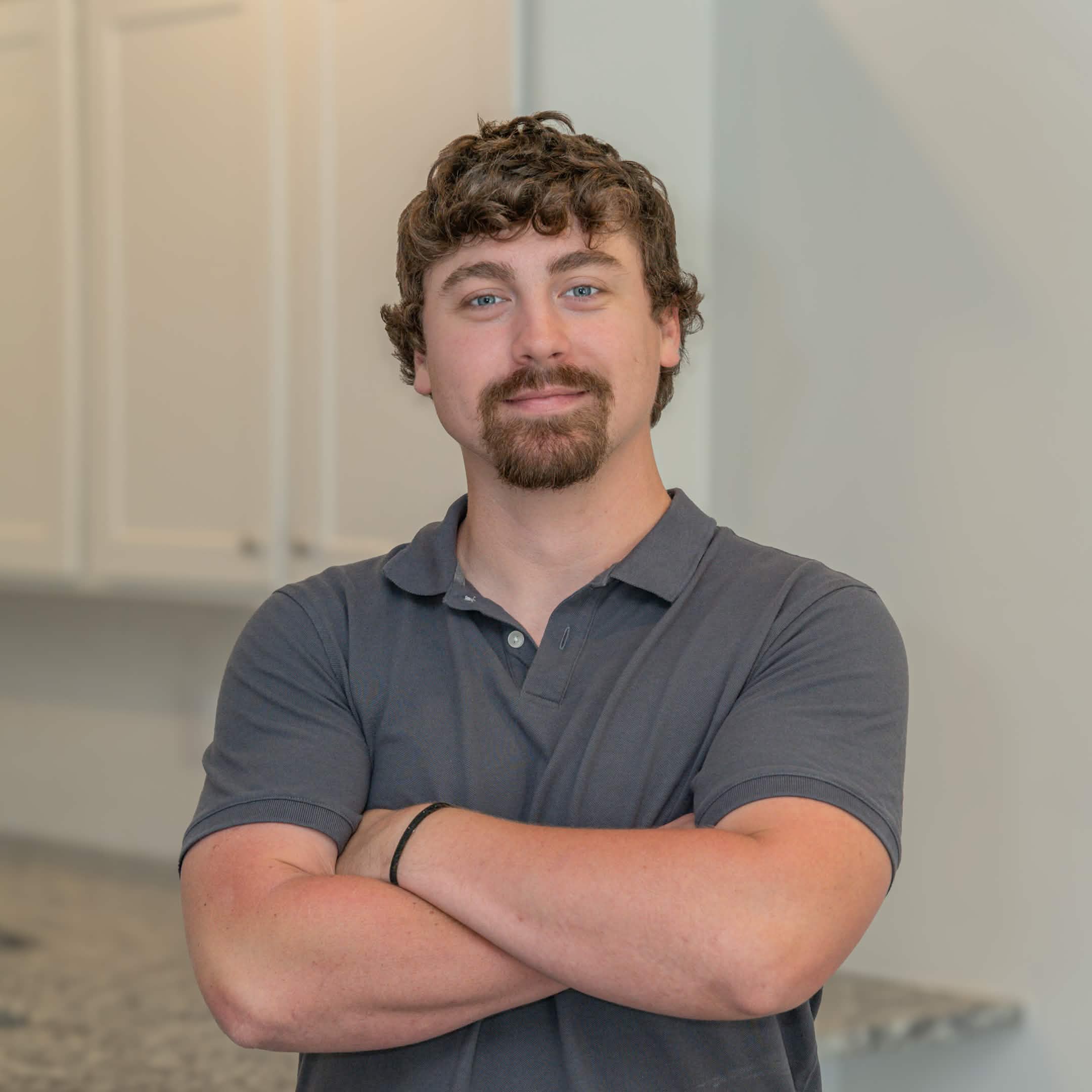 Jonathan Cagle headshot